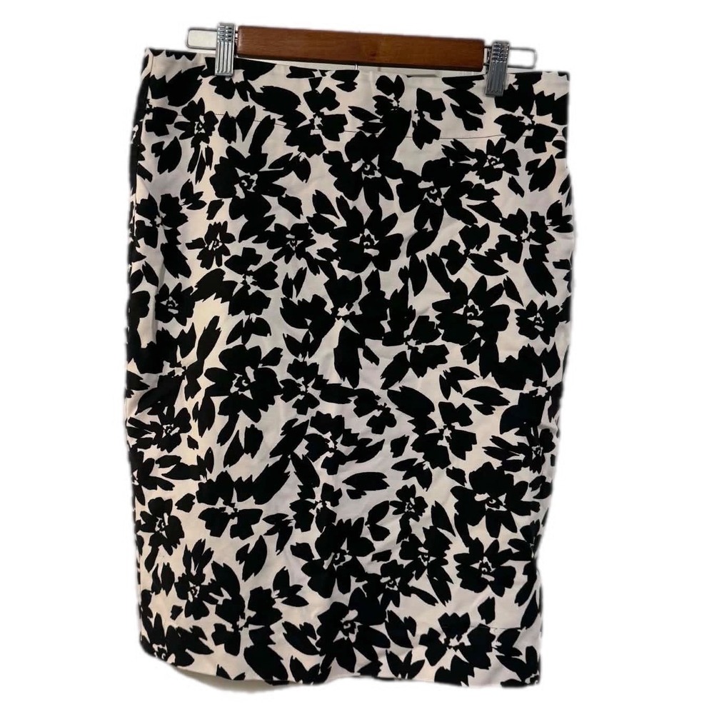 Ann Taylor Loft Pencil Skirt Women 8 Black White Excellent Floral Print Zip Back